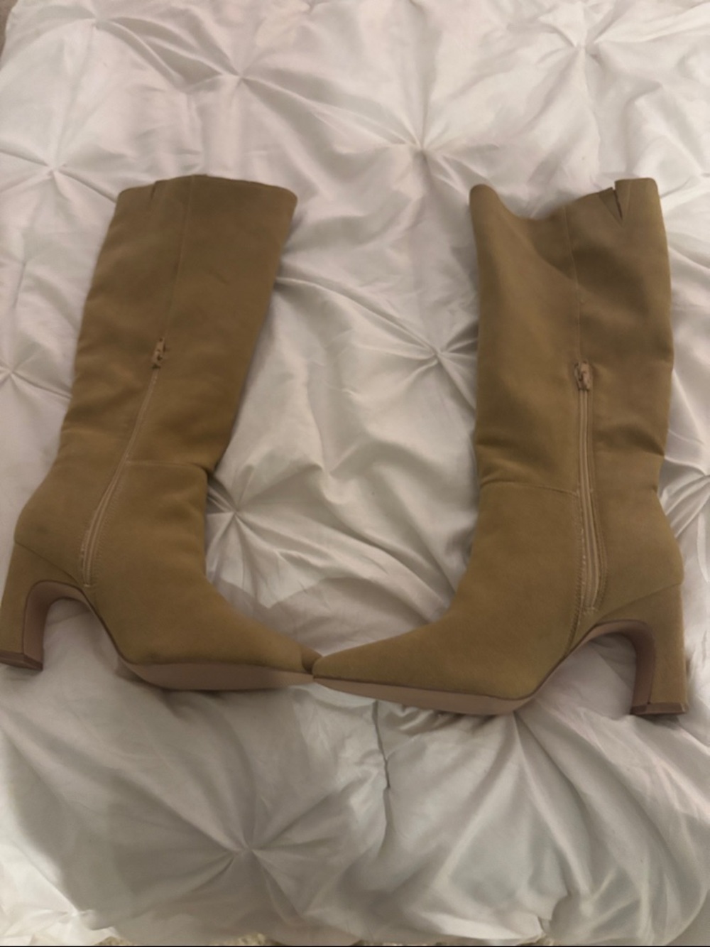 Matisse Knee-High Heeled Boots in Tan